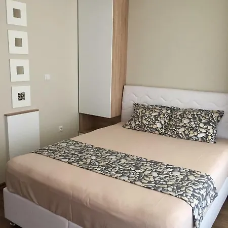 Apartment Belona *